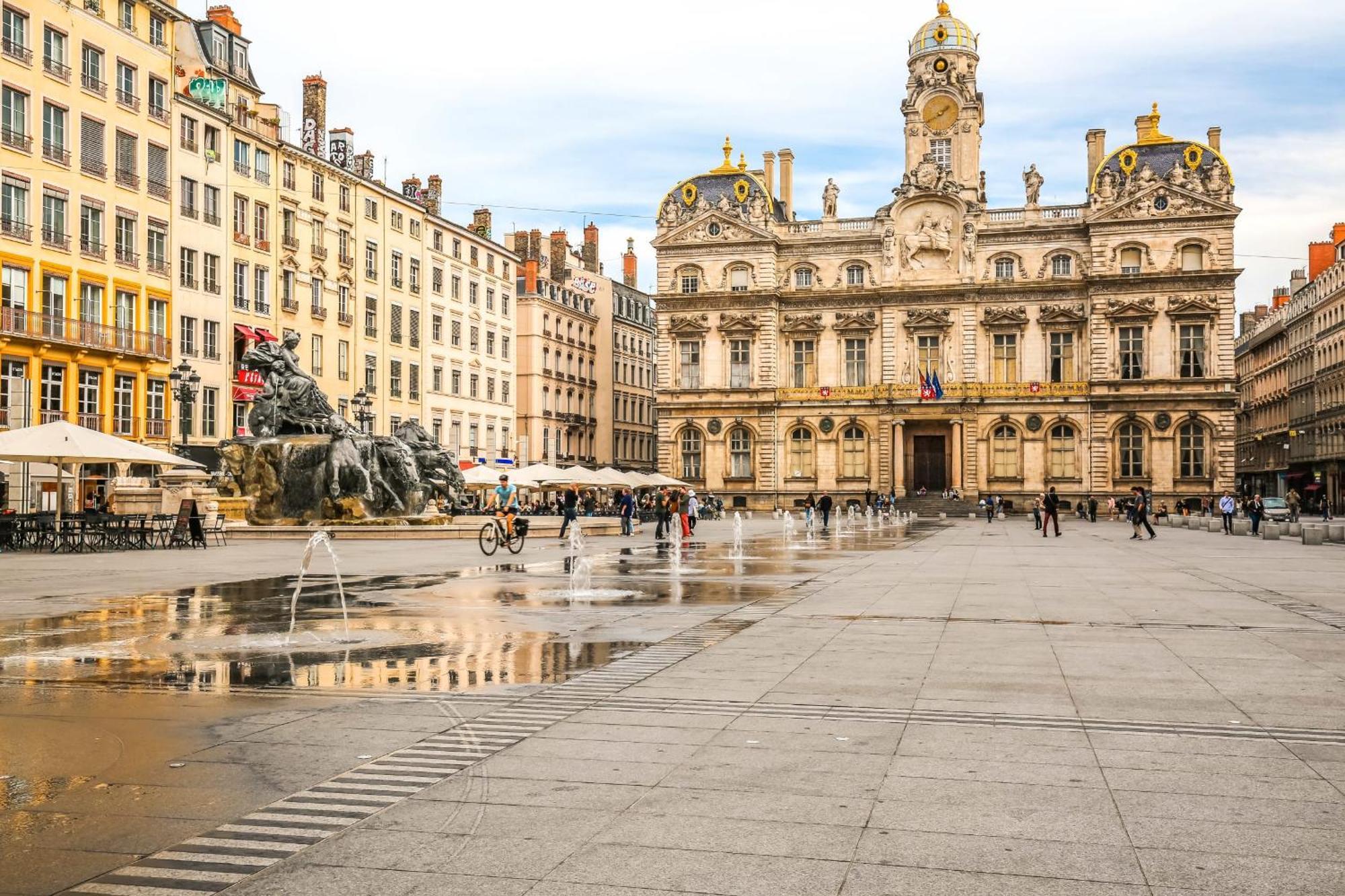 Cosy Et Charmant Wifi Tres Haut Debit Lyon Ngoại thất bức ảnh
